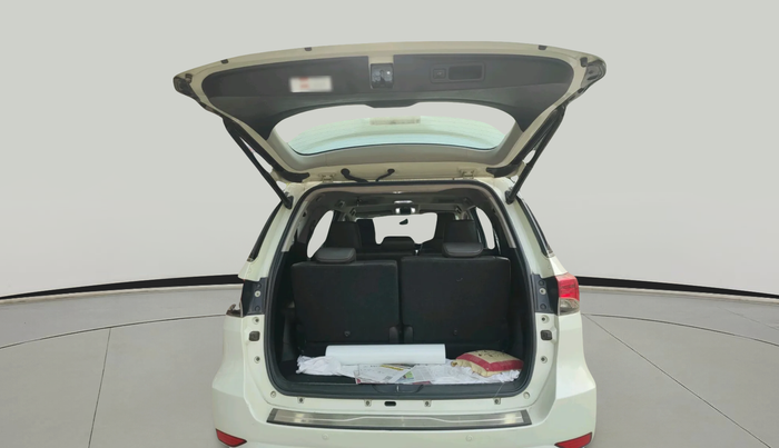 2017 Toyota Fortuner 2.8 4X2 AT, Diesel, Automatic, 95,220 km, exterior