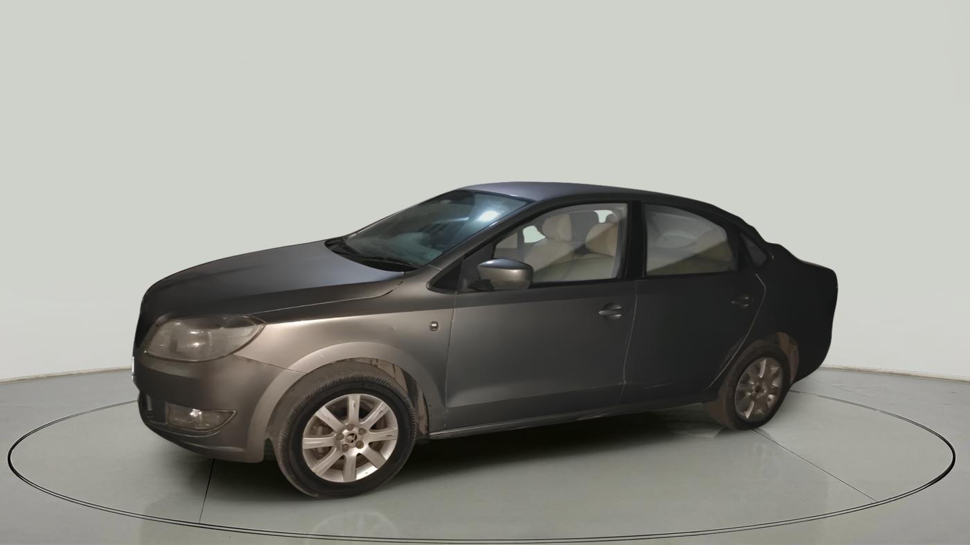 2013 Skoda Rapid AMBITION 1.6 TDI CR MT PLUS, Diesel, Manual, 90,324 km, exterior