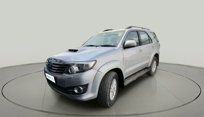 2012 Toyota Fortuner 3.0 4X2 AT, Diesel, Automatic, 1,41,784 km, exterior