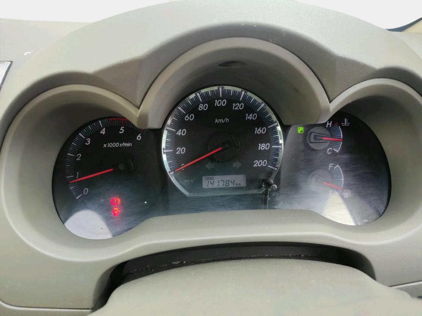 2012 Toyota Fortuner 3.0 4X2 AT, Diesel, Automatic, 1,41,784 km, interior