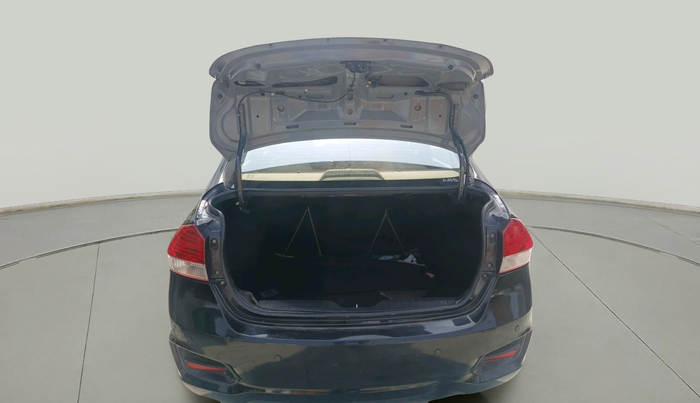 2014 Maruti Ciaz ZDI, Diesel, Manual, 1,84,025 km, exterior