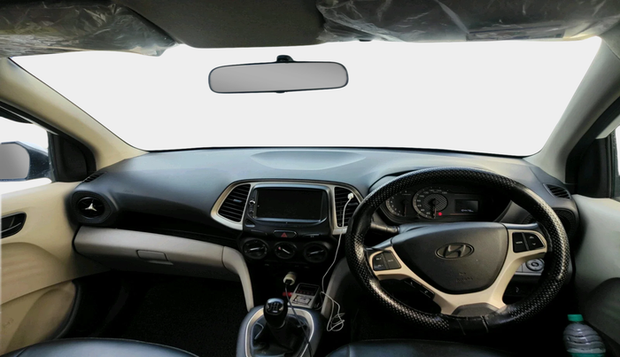 2022 Hyundai NEW SANTRO SPORTZ EXECUTIVE MT CNG, Petrol, Manual, 1,04,479 km, interior