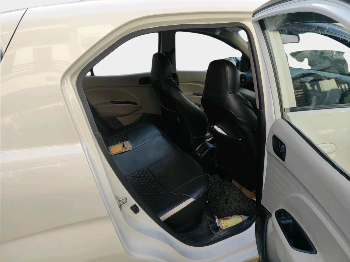 2022 Hyundai NEW SANTRO SPORTZ EXECUTIVE MT CNG, CNG, Manual, 1,04,479 km, interior