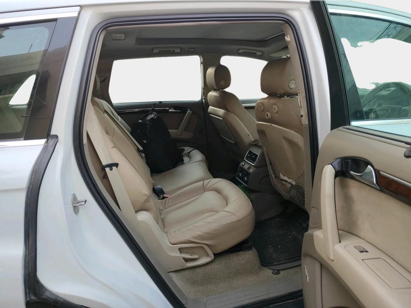 2012 Audi Q7 3.0 TDI QUATTRO, Diesel, Automatic, 1,63,000 km, interior