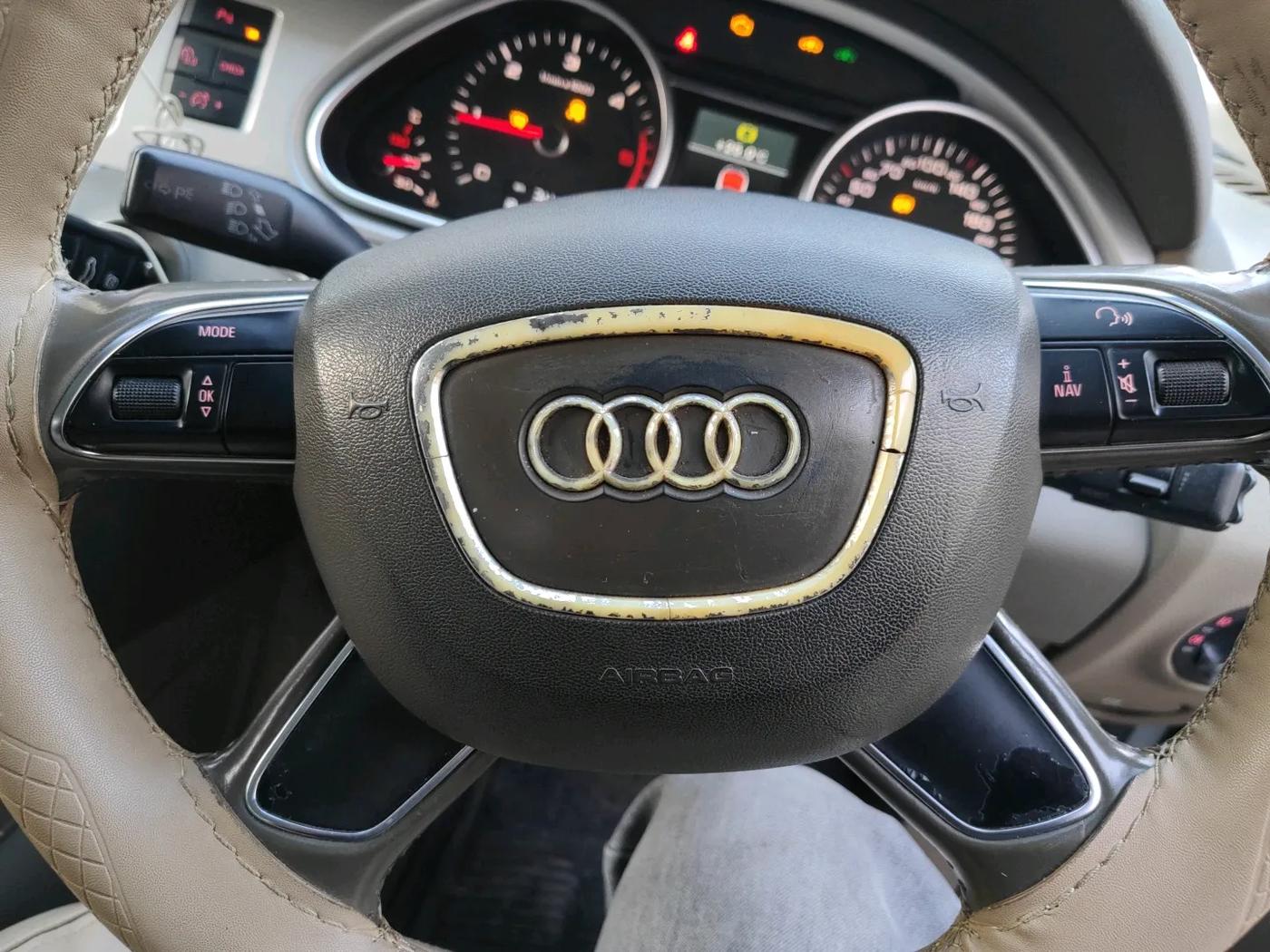 2012 Audi Q7 3.0 TDI QUATTRO, Diesel, Automatic, 1,63,000 km, interior