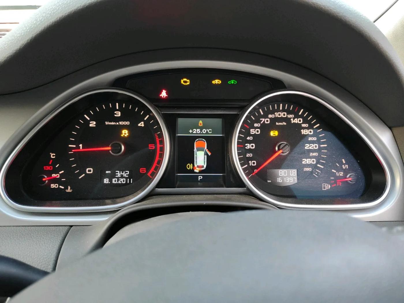 2012 Audi Q7 3.0 TDI QUATTRO, Diesel, Automatic, 1,63,000 km, interior