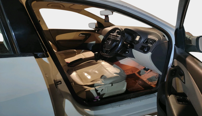 2015 Volkswagen Vento HIGHLINE DIESEL 1.5, Diesel, Manual, 90,593 km, interior