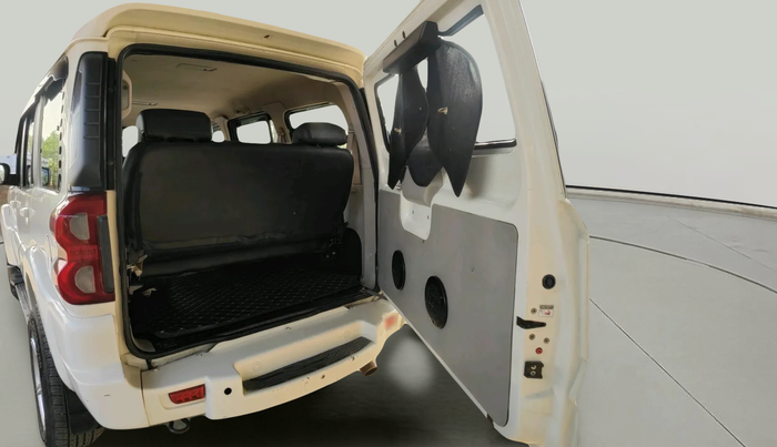 2017 Mahindra Scorpio S10 1.99 INTELLI-HYBRID, Diesel, Manual, 1,08,311 km, exterior