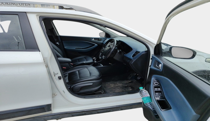 2015 Hyundai i20 Active 1.4 SX, Diesel, Manual, 79,850 km, interior