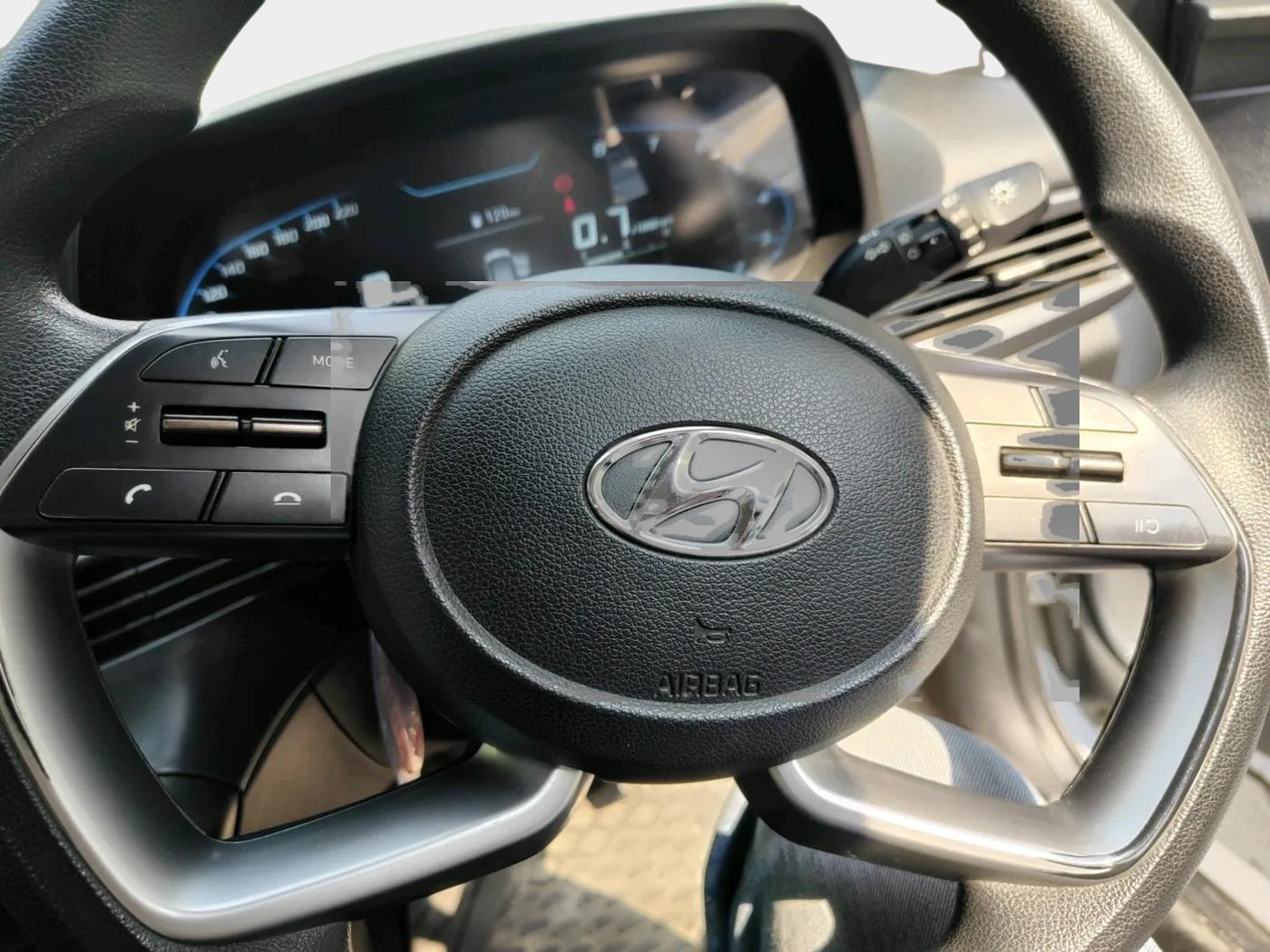2022 Hyundai NEW I20 SPORTZ 1.2 MT, Petrol, Manual, 64,056 km, interior