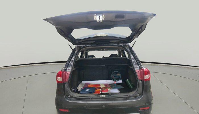 2016 Maruti Vitara Brezza ZDI, Diesel, Manual, 1,59,298 km, exterior