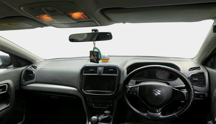 2016 Maruti Vitara Brezza ZDI, Diesel, Manual, 1,59,298 km, interior