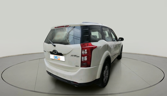 2015 Mahindra XUV500 W6, Diesel, Manual, 1,02,809 km, exterior