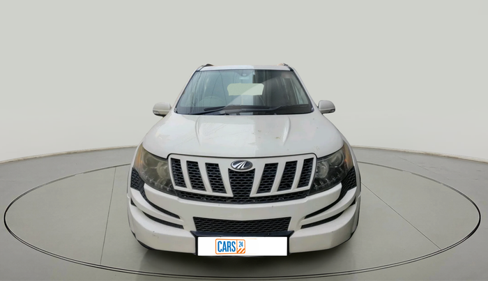 2015 Mahindra XUV500 W6, Diesel, Manual, 1,02,809 km, exterior
