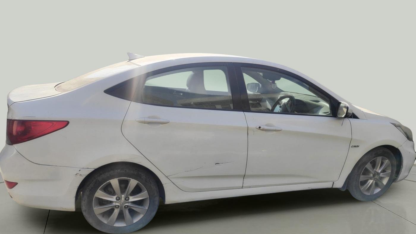 2012 Hyundai Verna FLUIDIC 1.6 CRDI SX, Diesel, Manual, 1,02,024 km, exterior