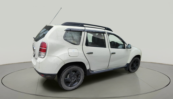 2014 Renault Duster 85 PS RXL DIESEL, Diesel, Manual, 1,72,295 km, exterior