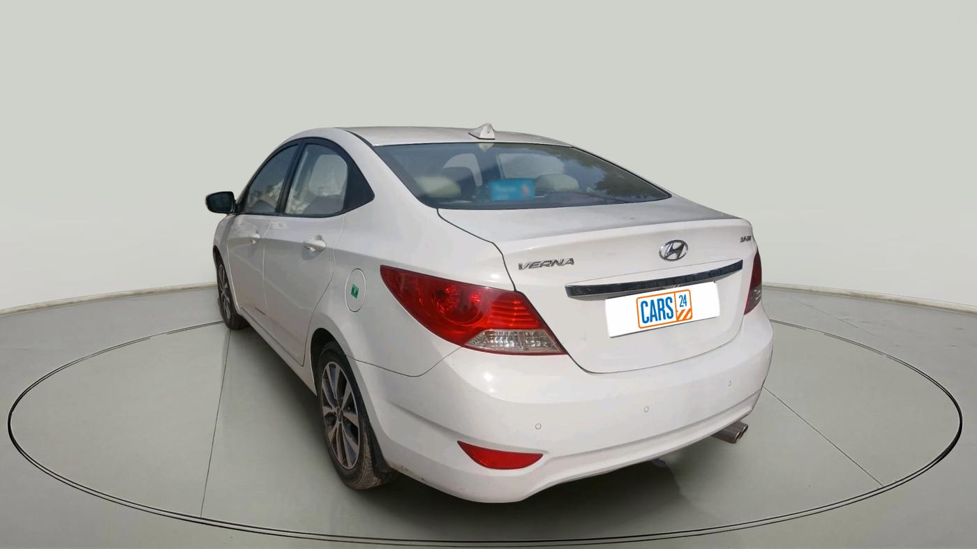 2014 Hyundai Verna FLUIDIC 1.6 VTVT SX, Petrol, Manual, 52,285 km, exterior