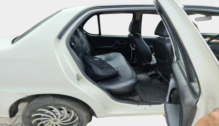2016 Tata Indigo ECS LS TDI, Diesel, Manual, 1,12,966 km, interior