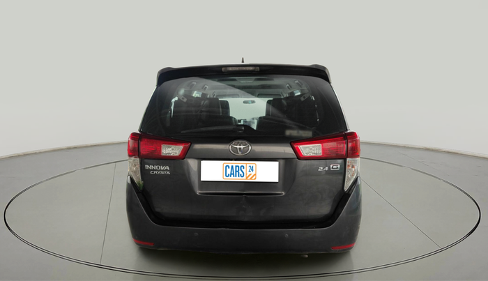 2017 Toyota Innova Crysta 2.4 G 7 STR, Diesel, Manual, 1,08,515 km, exterior