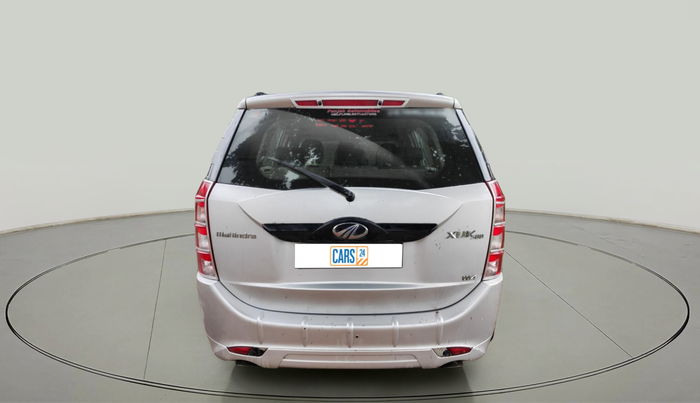 2016 Mahindra XUV500 W4, Diesel, Manual, 35,951 km, exterior