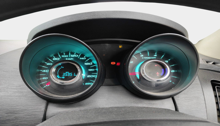 2016 Mahindra XUV500 W4, Diesel, Manual, 35,951 km, interior