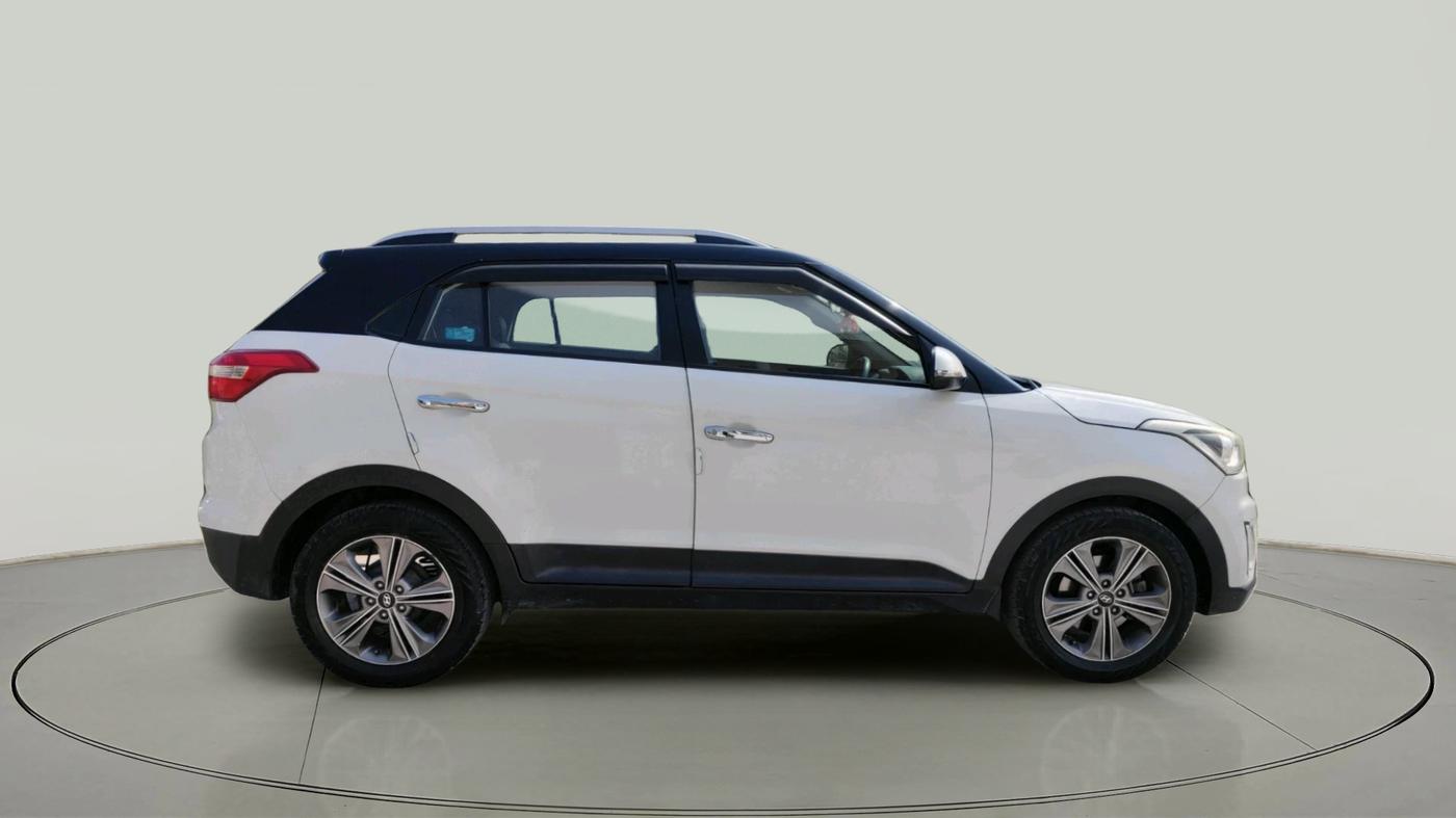 2017 Hyundai Creta SX PLUS 1.6 DIESEL DUAL TONE, Diesel, Manual, 1,18,218 km, exterior
