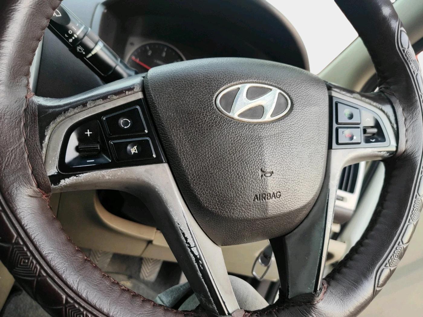 2012 Hyundai i20 SPORTZ 1.4 CRDI, Diesel, Manual, 93,150 km, interior