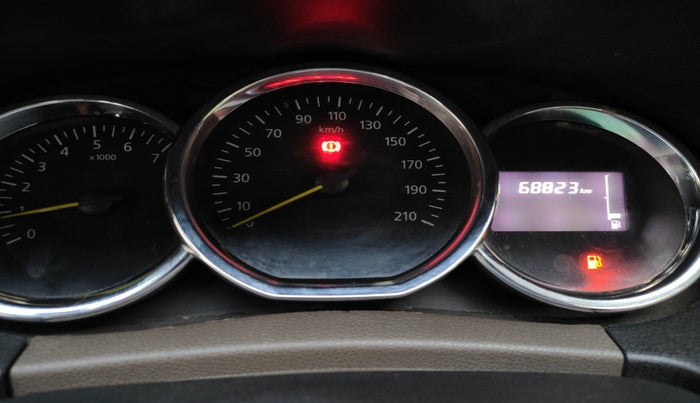 2018 Renault Duster RXL PETROL, Petrol, Manual, 68,840 km, interior