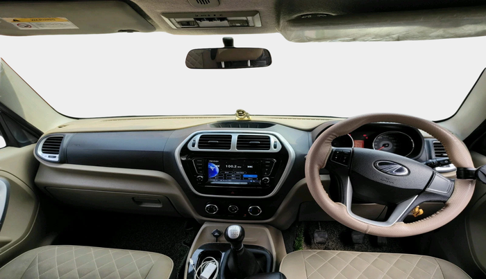 2018 Mahindra TUV 300 PLUS P8, Diesel, Manual, 49,136 km, interior