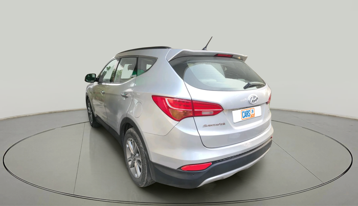 2014 Hyundai Santa Fe 4 WD AT, Diesel, Automatic, 1,29,955 km, exterior