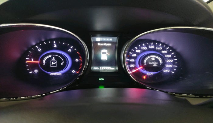 2014 Hyundai Santa Fe 4 WD AT, Diesel, Automatic, 1,29,955 km, interior