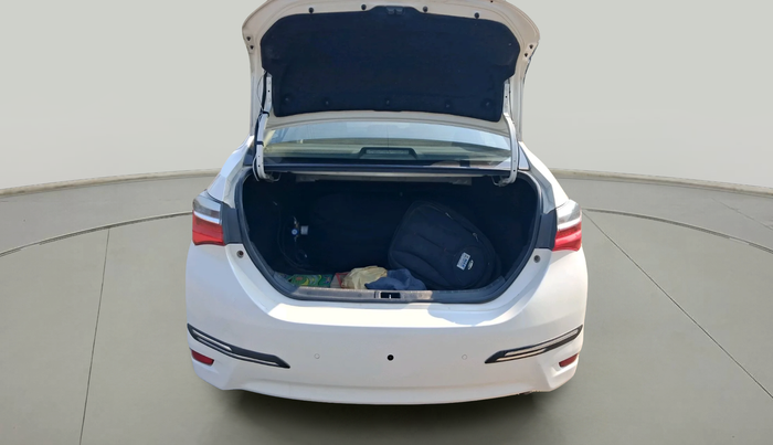 2018 Toyota Corolla Altis VL CVT PETROL, Petrol, Automatic, 1,24,541 km, exterior