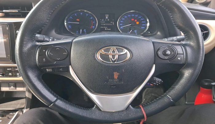 2018 Toyota Corolla Altis VL CVT PETROL, Petrol, Automatic, 1,24,541 km, interior