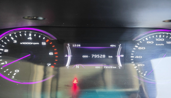 2018 Mahindra MARAZZO M8 7 STR, Diesel, Manual, 79,528 km, interior