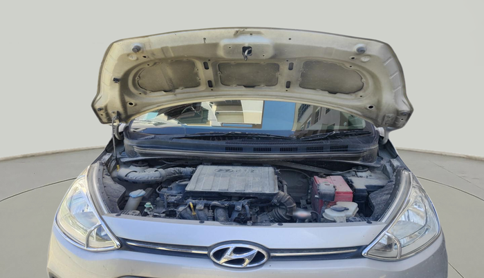 2016 Hyundai Grand i10 ASTA 1.2 KAPPA VTVT, Petrol, Manual, 81,944 km, exterior