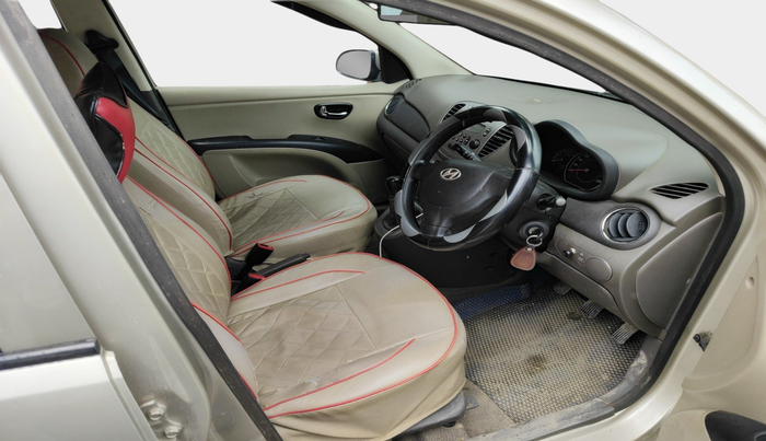 2013 Hyundai i10 SPORTZ 1.2, Petrol, Manual, 85,209 km, interior