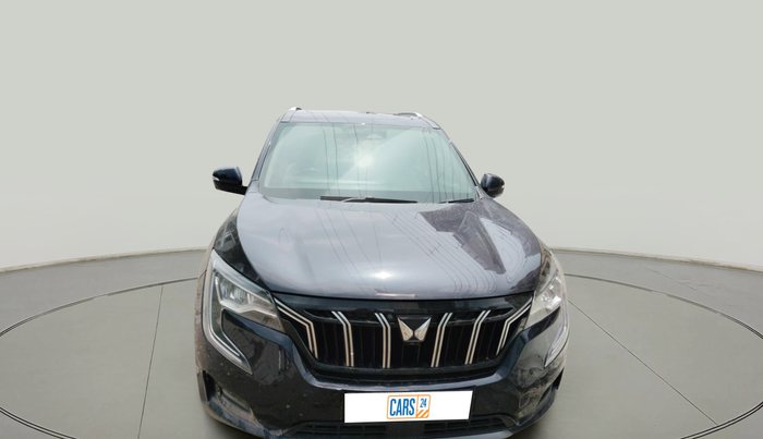 2022 Mahindra XUV700 AX 7 LUXURY D AWD AT 7 STR, Diesel, Automatic, 51,081 km, exterior