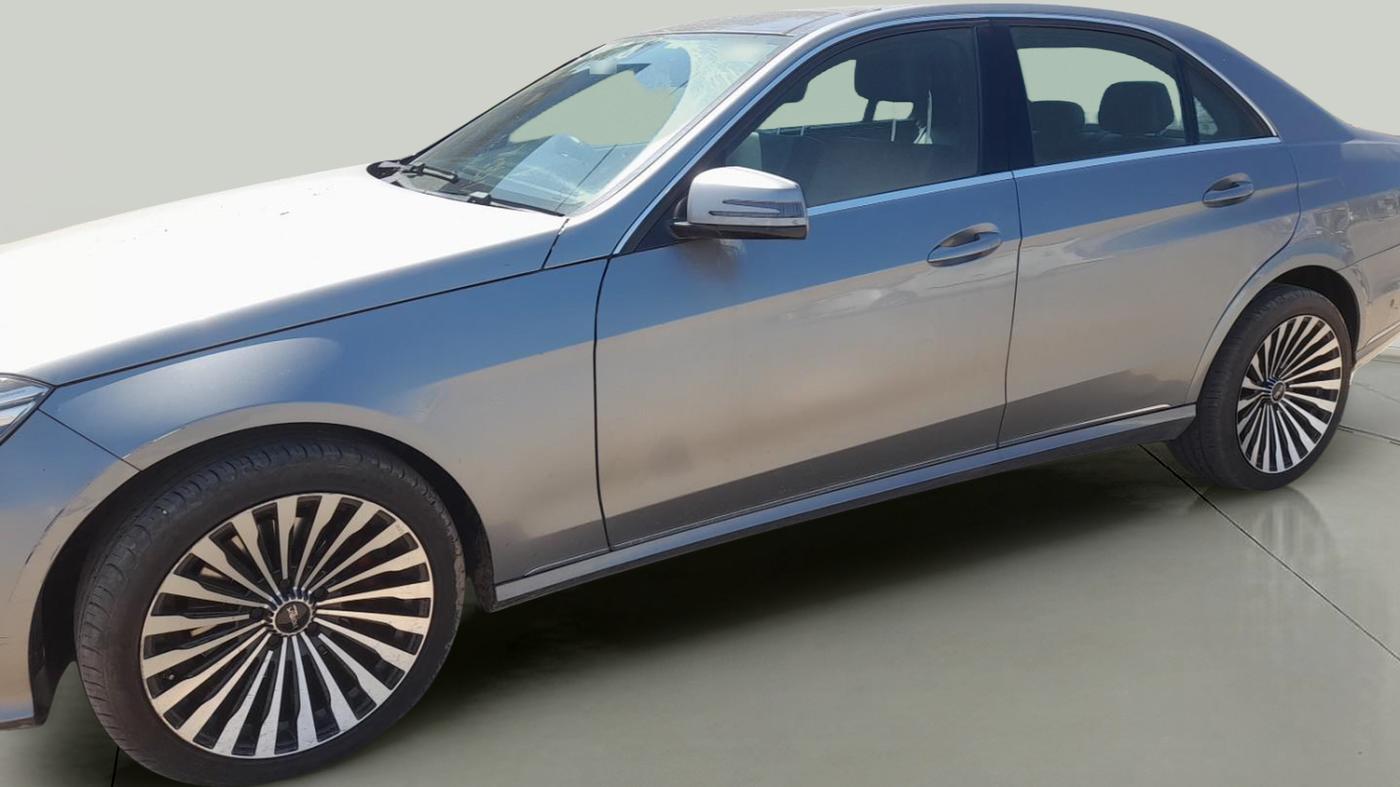 2015 Mercedes Benz E Class E 250 CDI AVANTGARDE, Diesel, Automatic, 80,000 km, exterior