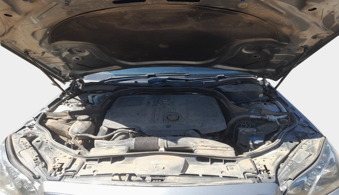 2015 Mercedes Benz E Class E 250 CDI AVANTGARDE, Diesel, Automatic, 80,000 km, exterior