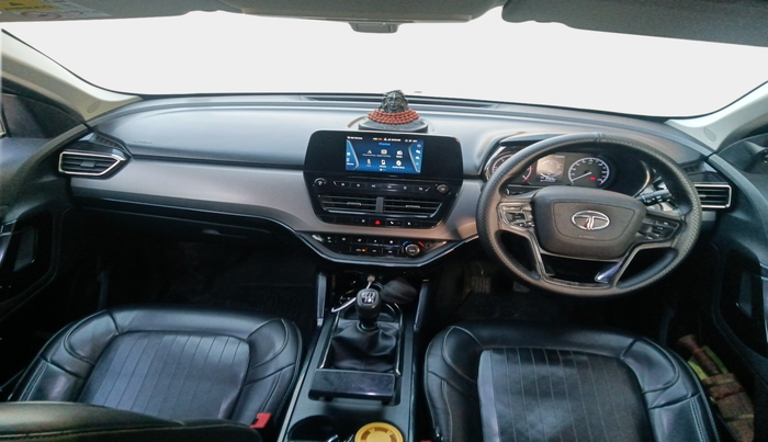 2022 Tata Harrier XT PLUS 2.0L KRYOTEC, Diesel, Manual, 64,951 km, interior