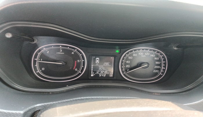 2017 Maruti Vitara Brezza ZDI, Diesel, Manual, 1,27,848 km, interior