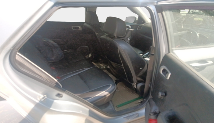 2020 Hyundai VENUE E 1.2, Petrol, Manual, 65,158 km, interior
