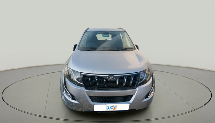 2017 Mahindra XUV500 W6, Diesel, Manual, 31,965 km, exterior