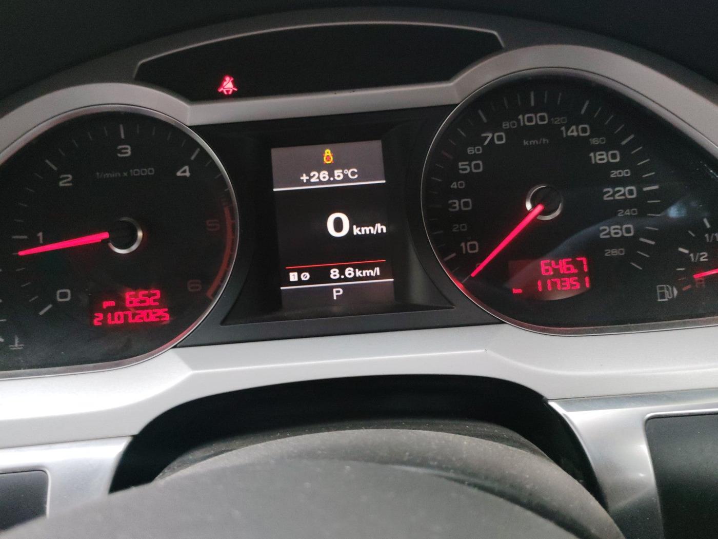 2011 Audi A6 2.7 TDI, Diesel, Automatic, 1,17,500 km, interior
