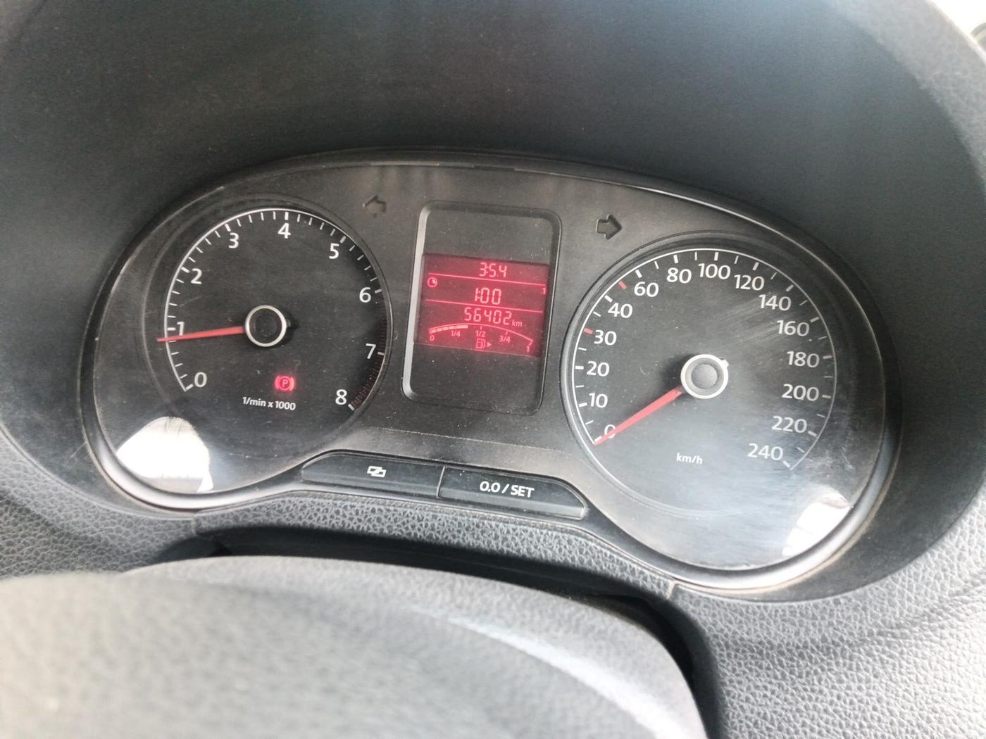 2014 Volkswagen Polo HIGHLINE1.2L, Petrol, Manual, 56,402 km, interior