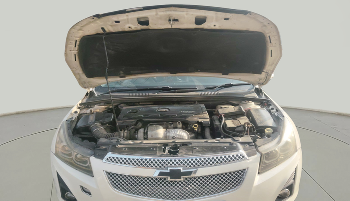 2015 Chevrolet Cruze LTZ, Diesel, Manual, 97,956 km, exterior