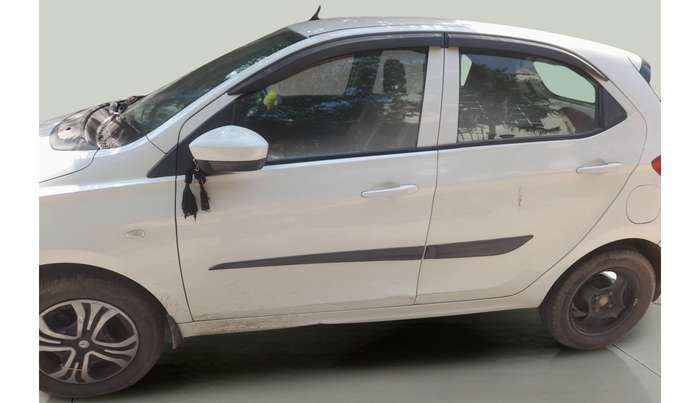 2019 Tata Tiago XZ PETROL, Petrol, Manual, 74,852 km, exterior