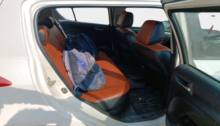 2017 Maruti Swift VDI, Diesel, Manual, 1,40,295 km, interior