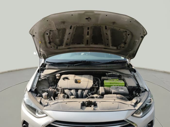 2017 Hyundai New Elantra 2.0 SX(O) AT PETROL, Petrol, Automatic, 1,48,301 km, exterior