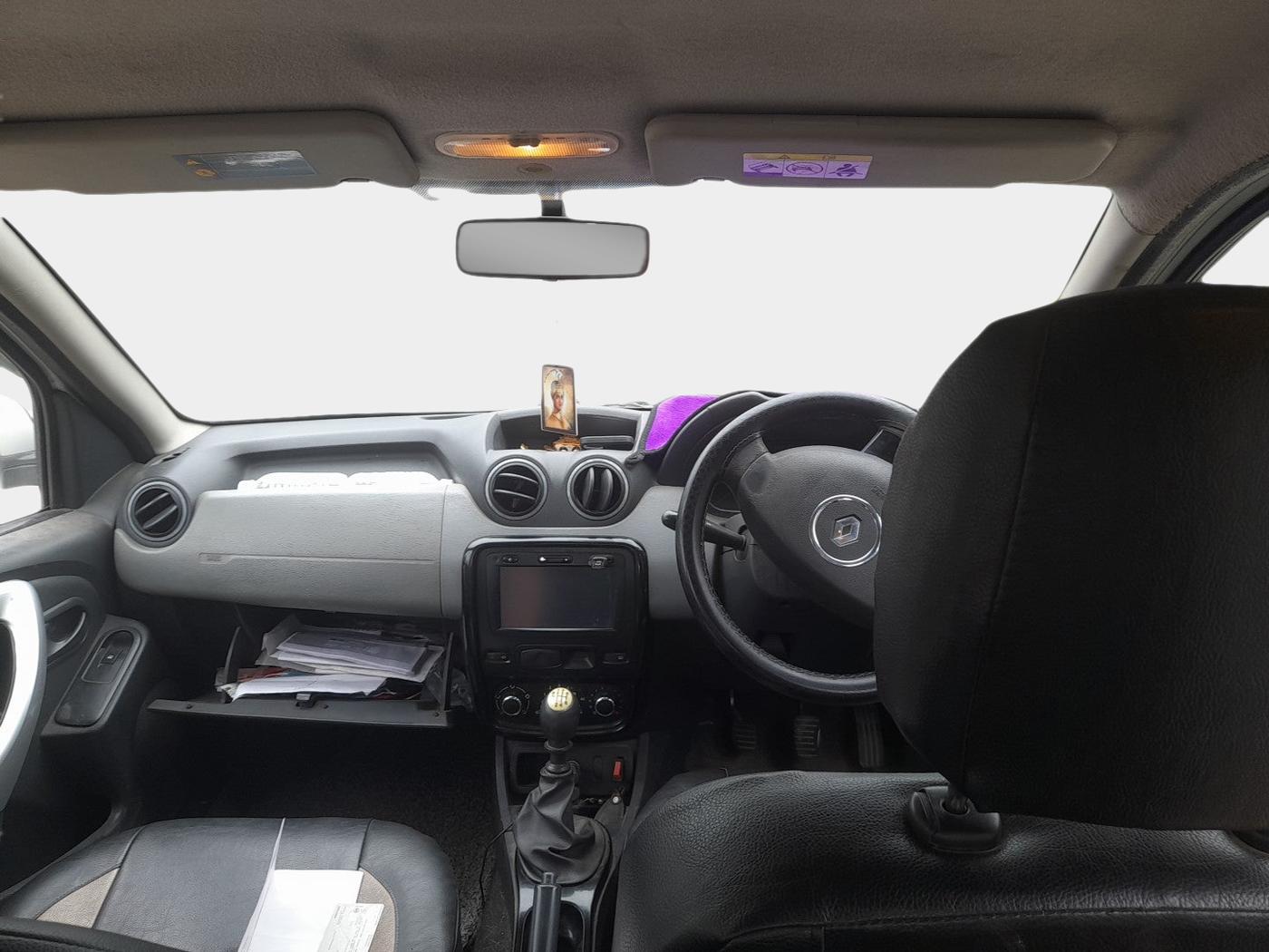 2014 Renault Duster 110 PS RXL DIESEL, Diesel, Manual, 1,33,627 km, interior